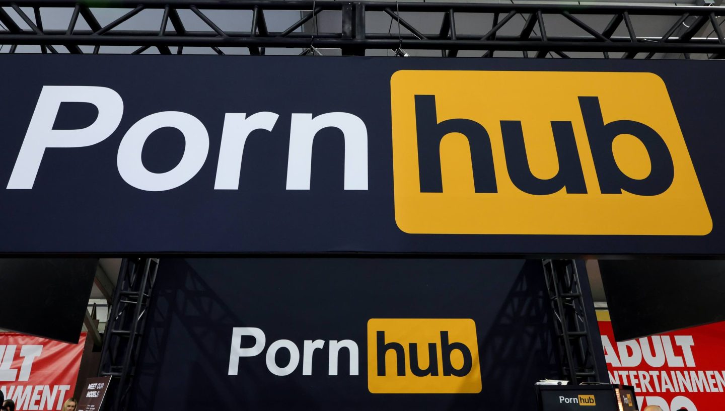 Pornhub Blocks All Of Texas To Protest State Law Paxton Says good 