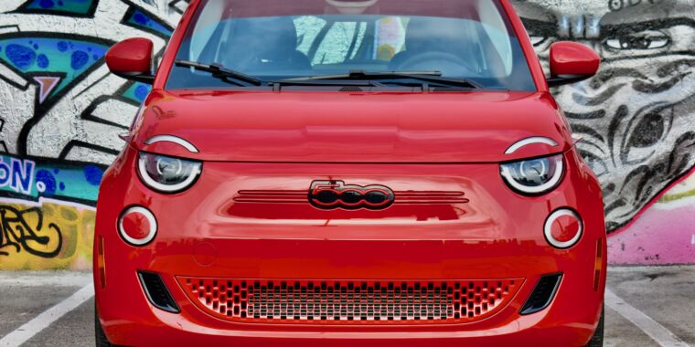 The 2024 Fiat 500e is a $34K EV that appeals to emotion, not logic thumbnail