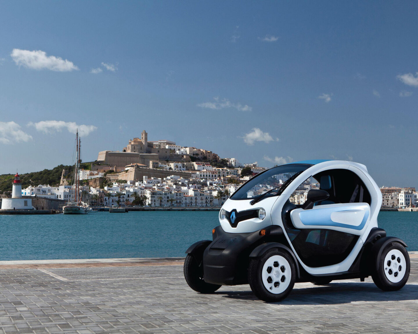 Twizy_2-1440x1151.jpg