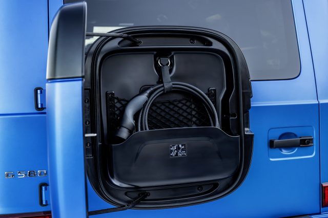 Mercedes Benz G-wagon details