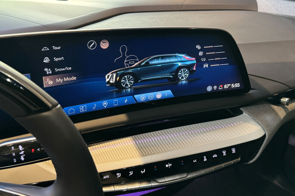 Cadillac uses this same 33-inch screen in the Lyriq and the facelifted XT4.