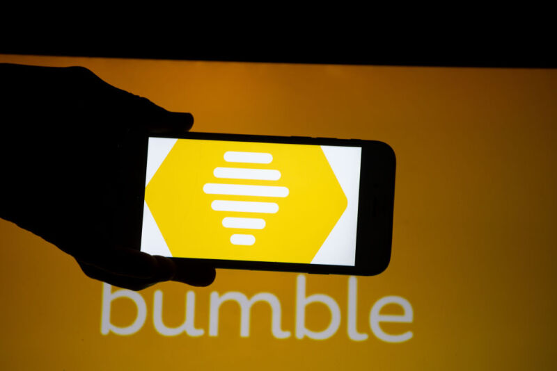Bumble apologizes for ads shaming women into sex