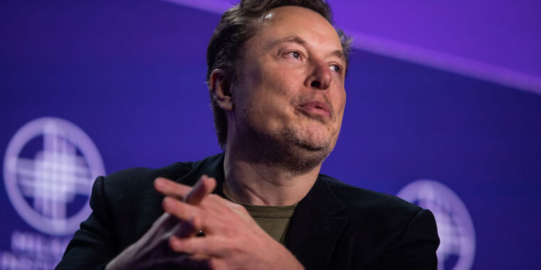 Musk can’t avoid testifying in SEC probe of Twitter buyout by playing victim