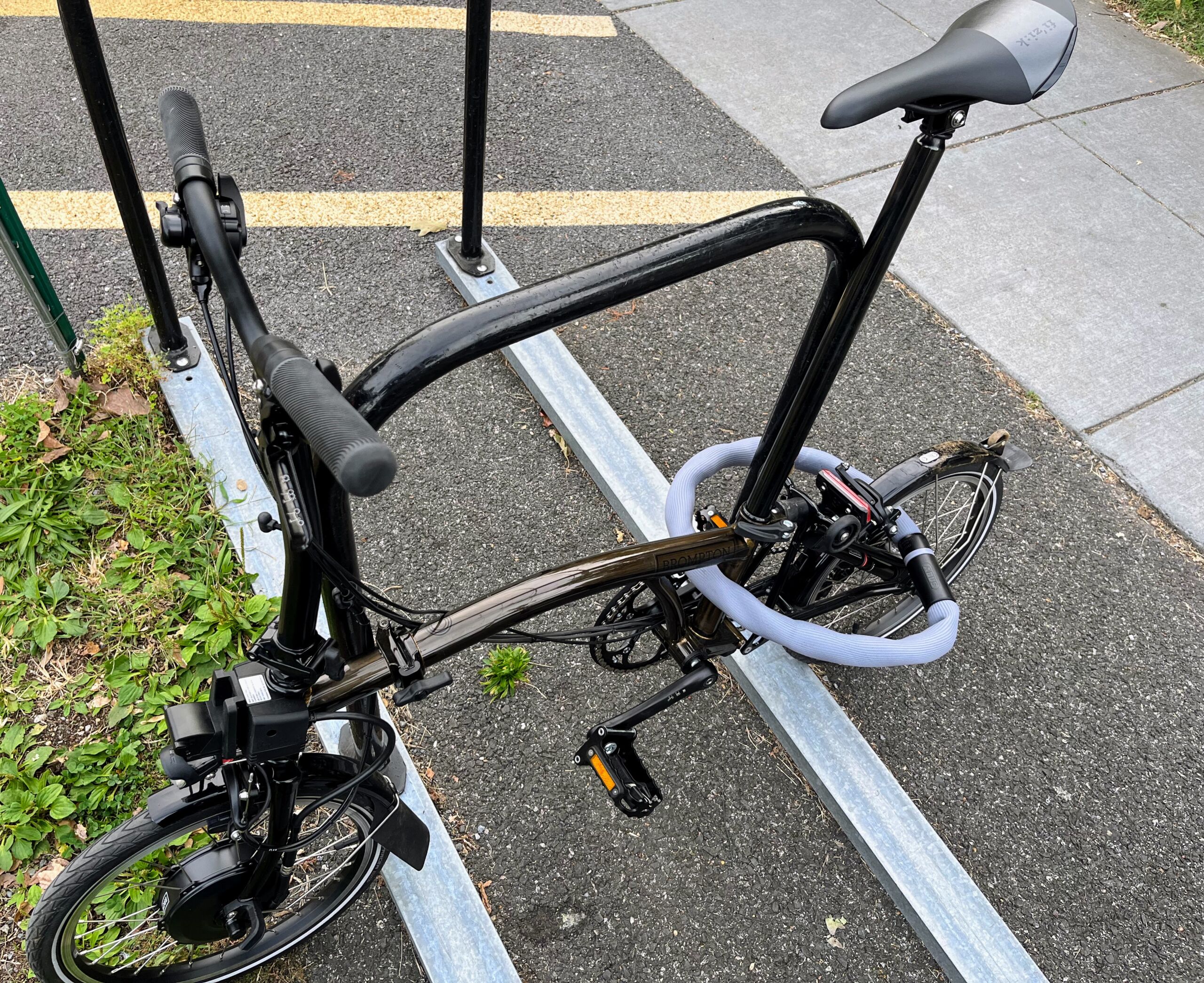 I tried a number of locks to make myself feel better about locking up a Brompton, including heavy U-locks and bendy chains, and none of them really worked.