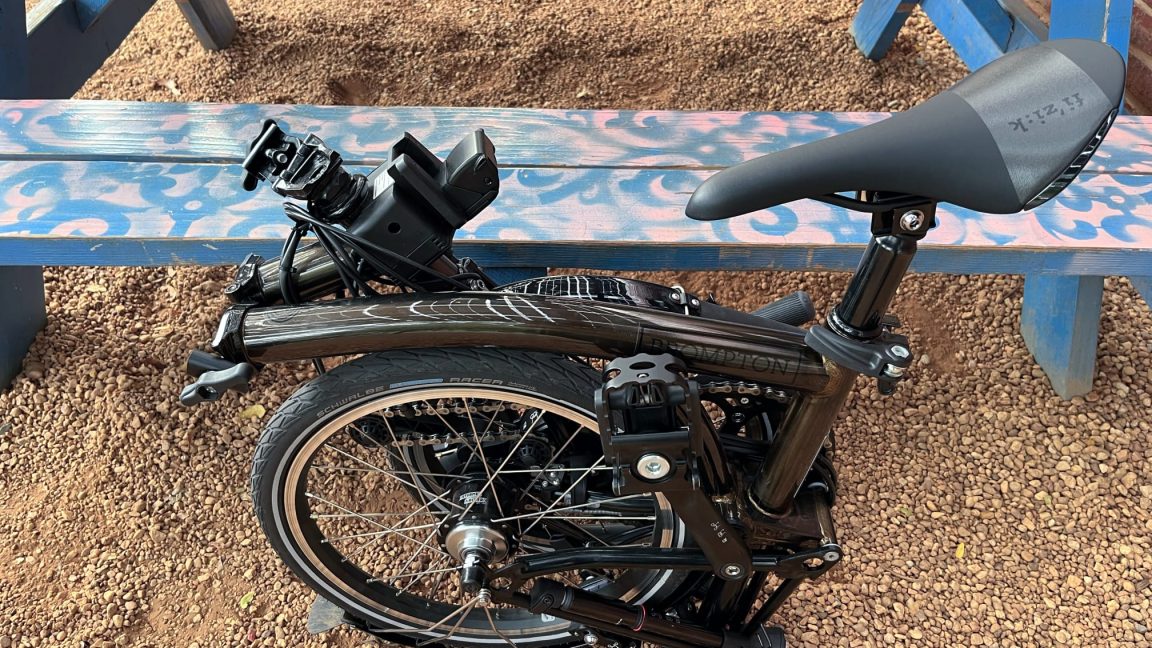 Brompton C Line Electric review: Fun and foldable, fits better than you ...