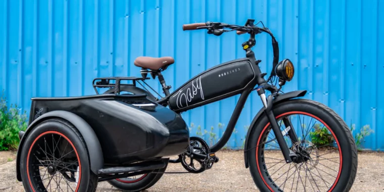 Mod Easy: A retro e-bike with a sidecar perfect for Indiana Jones cosplay