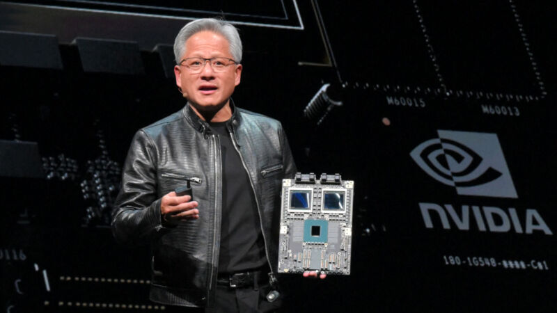 CEO-ul Nvidia, Jensen Huang, ține discursul său cheie înainte de Computex 2024 la Taipei, pe 2 iunie 2024.