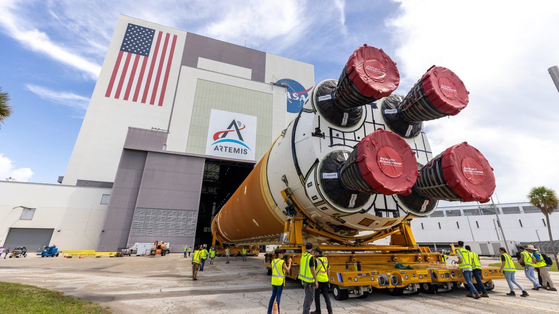 53879030703_4ef7cde038_k-