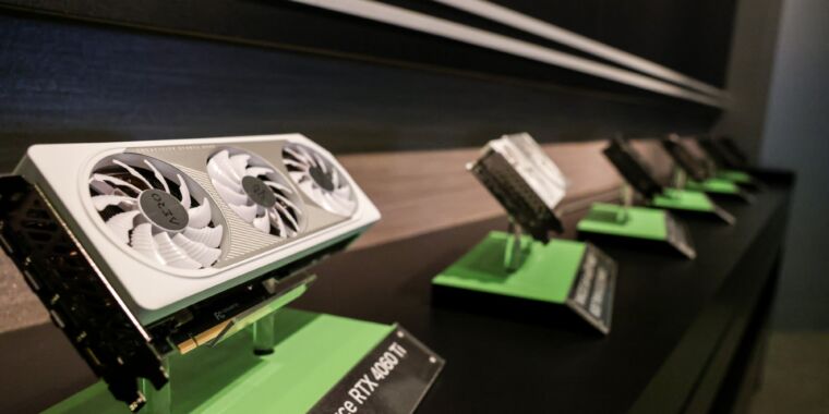 El próximo controlador de Nvidia hace que aún más GPU sean “abiertas”, de una manera específica y peculiar
