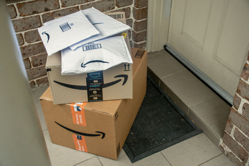 Users must prove Amazon ripped them off to revive Buy Box rigging suit