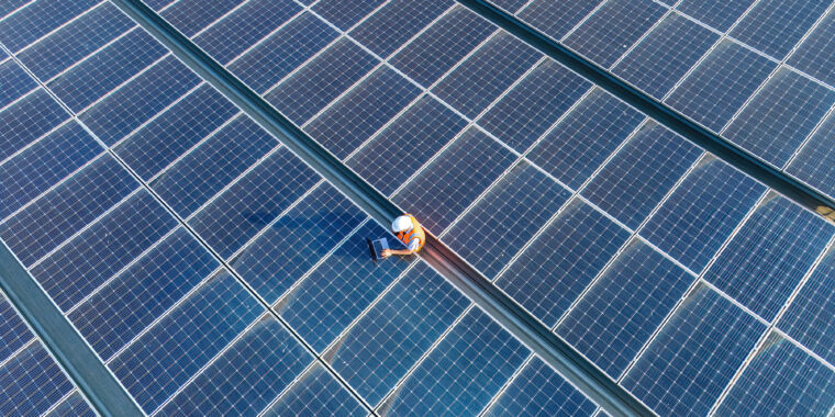 US solar production soars by 25 percent in just one year