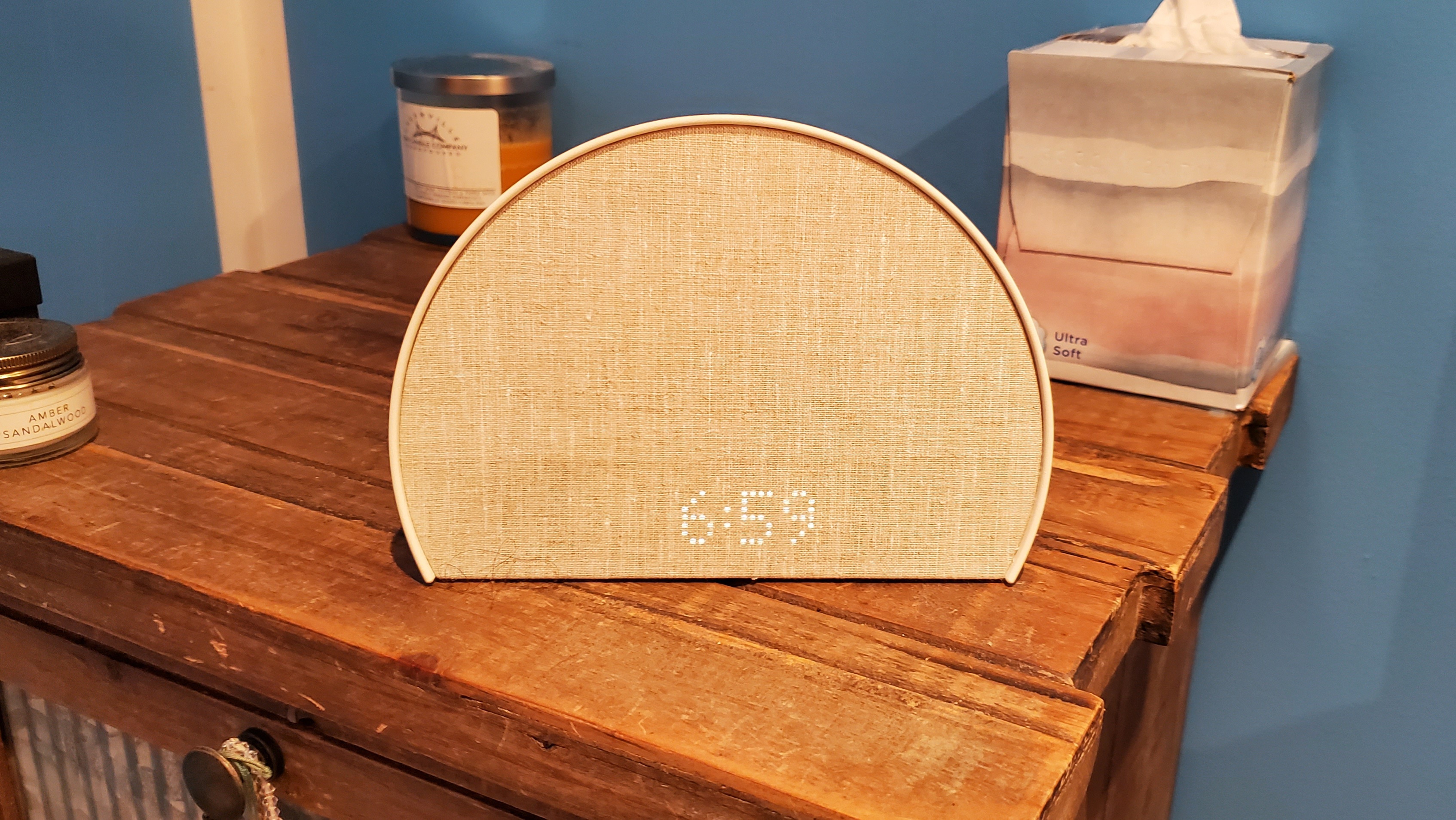 Sunrise alarm clock didn’t make waking up easier—but made sleeping more peaceful