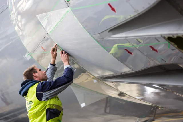 Lufthansa is adding the sharkskin panels to four more aircraft.