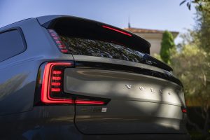 Volvo EX90 tail lights