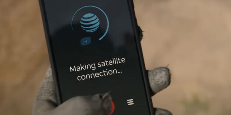 AT&T reprimanded for misleading advertising for non-existent satellite telephony