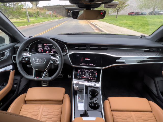 Audi RS6 interior