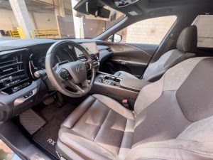 Lexus RX interior