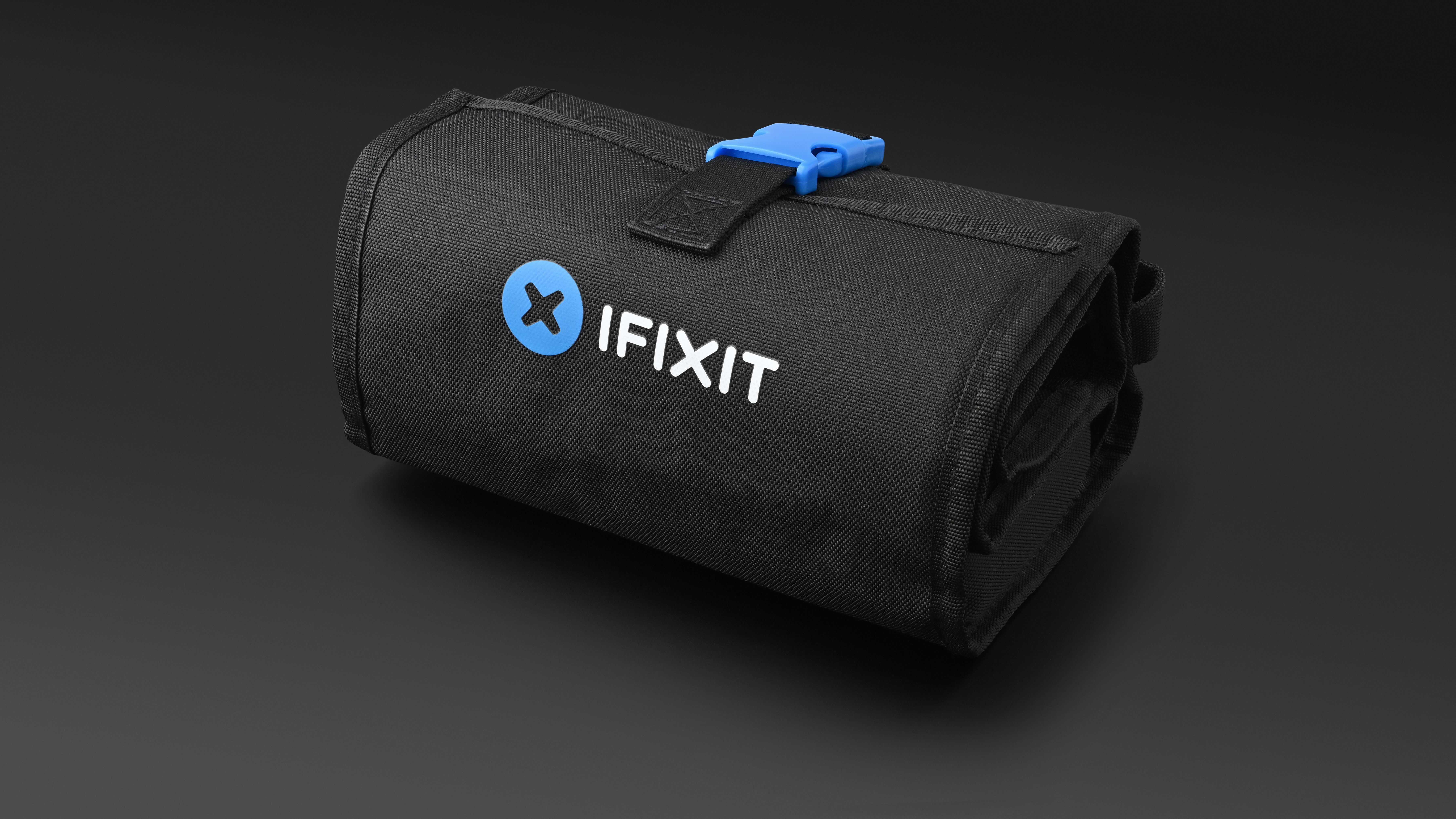 Инструменты FixHub от iFixit хотят убрать пайку из розетки