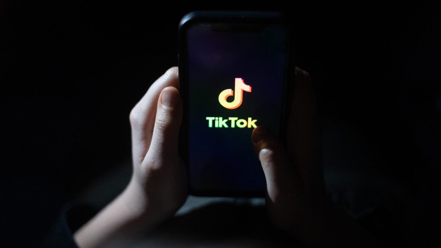 For fame or a death wish? Kids’ TikTok challenge injuries stump