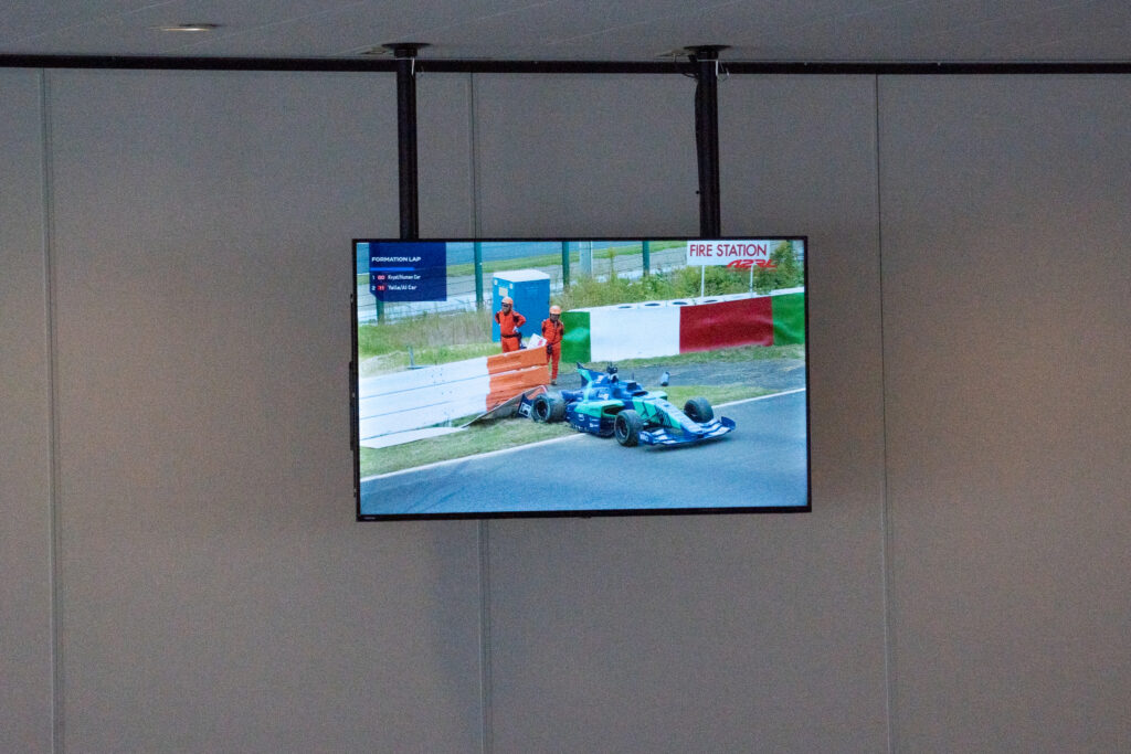 Man versus autonomous car race ends before it begins - Ars Technica