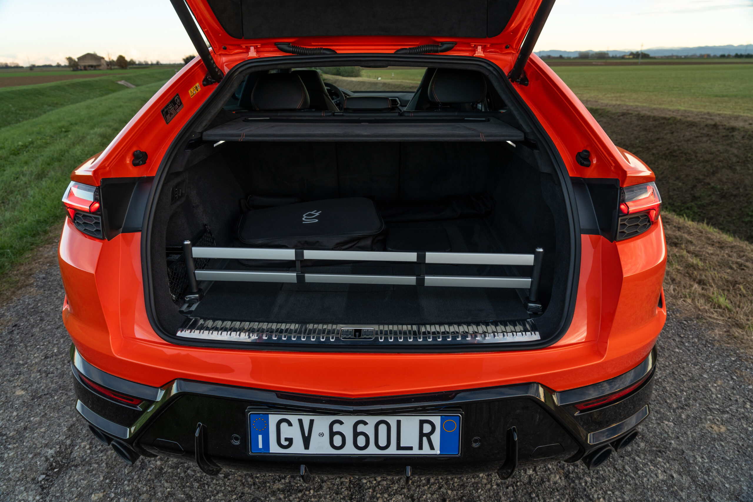 Lamborghini Urus cargo area