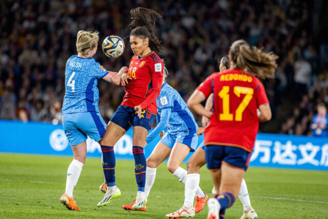 SYDNEY, AUSTRALIA - 2023/08/20: Salma Paralluelo of Spain (R2) and Keira Walsh of England (L) seen in action during the 2023 FIFA Women's World Cup 2023 Final match between Spain v England at Australia Stadium, Sydney. Final score: Spain 1 - England 0. (Photo by Patricia Pérez Ferraro/SOPA Images/LightRocket via Getty Images)