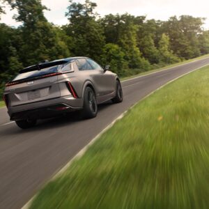GM vehicles under federal scrutiny after hundreds of reports