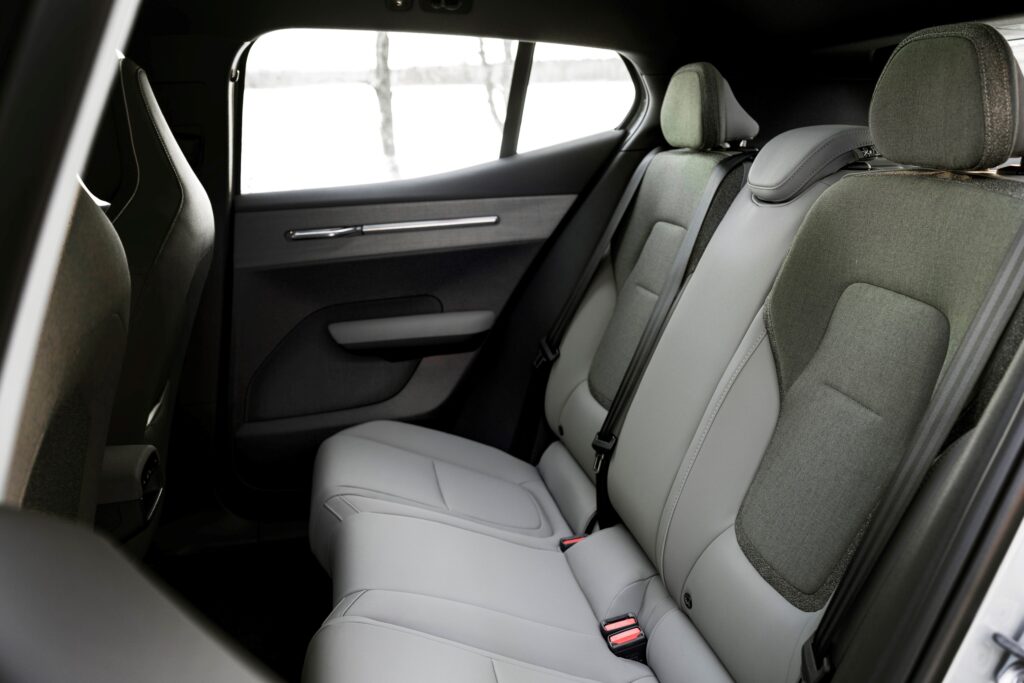 Volvo EX30 Cross Country rear seats