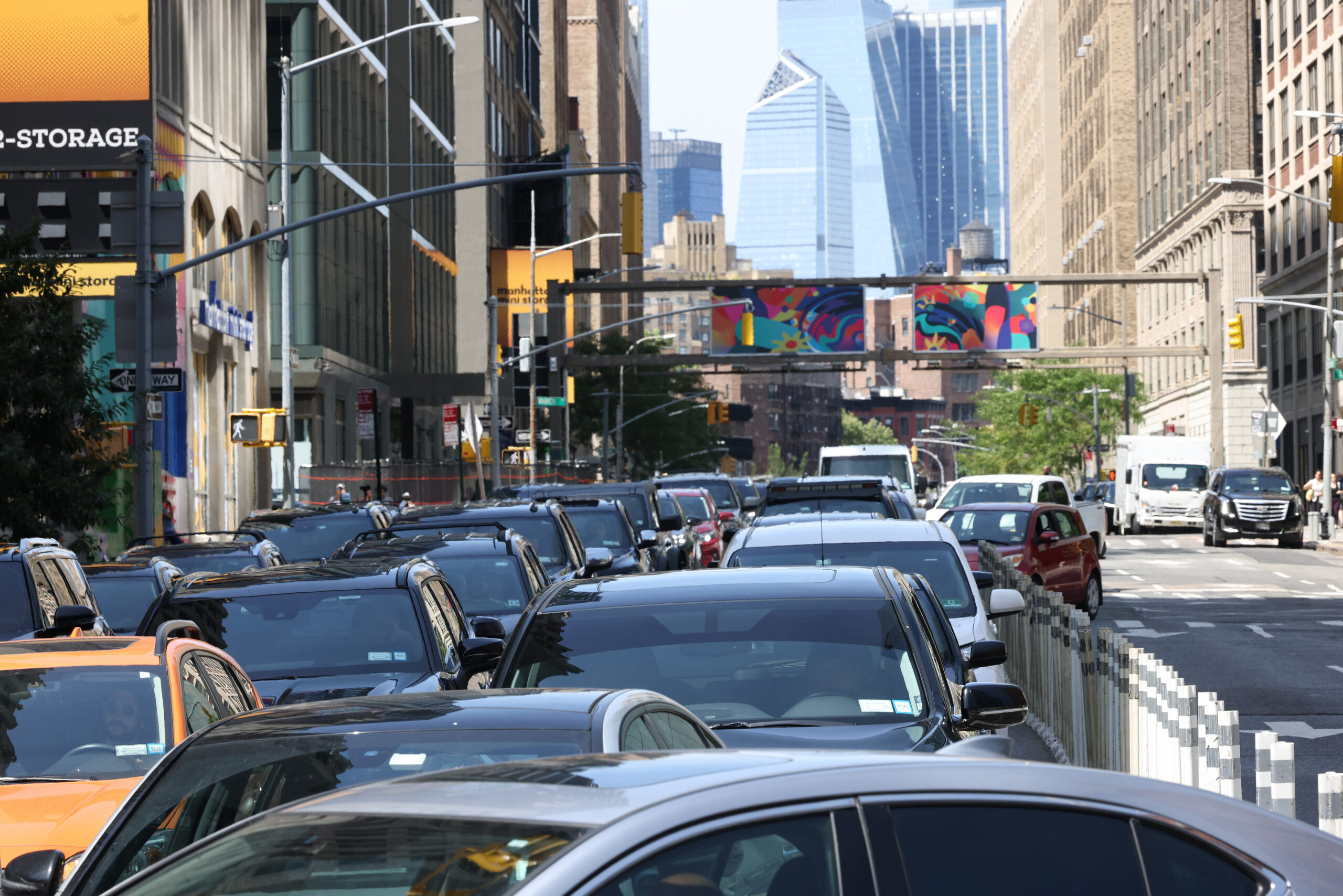 Trump rescinds DOT approval for NYC congestion toll, condemns city to pollution