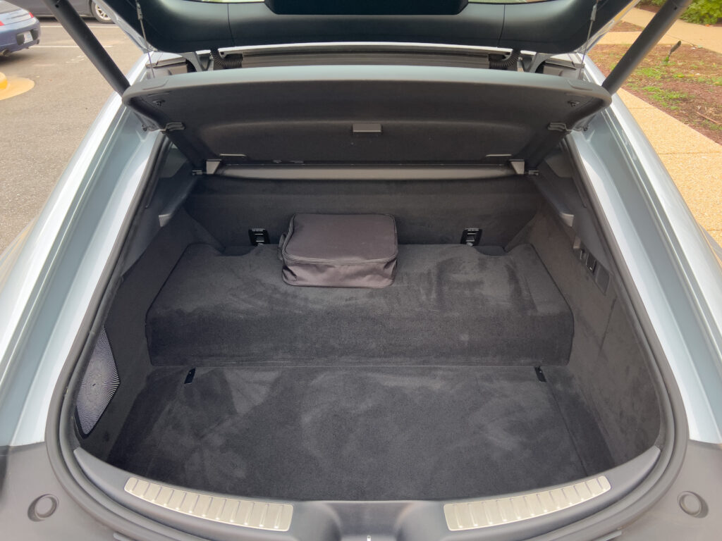 Mercedes-AMG GT cargo area