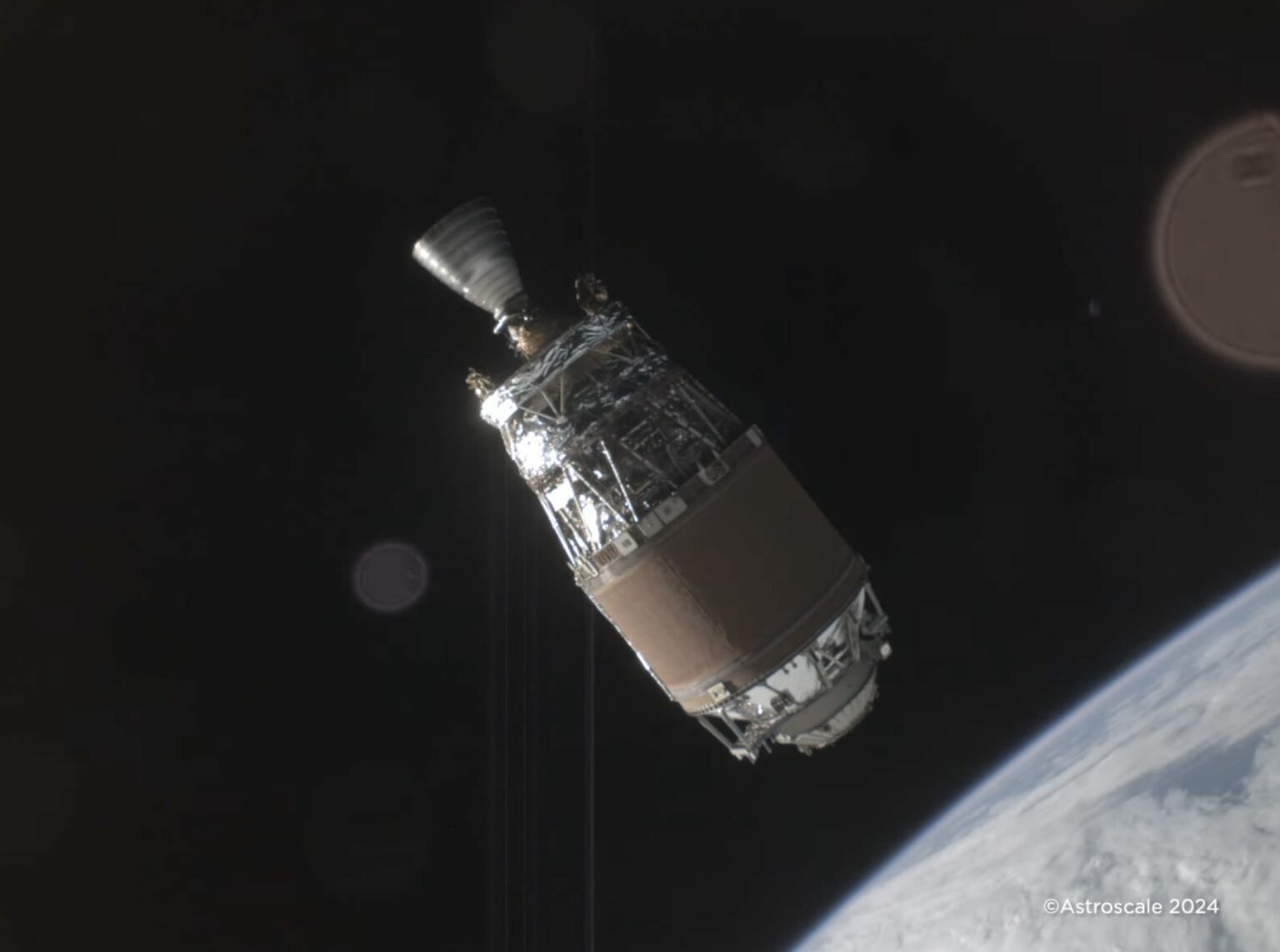 Astroscale aced the world’s first rendezvous with a piece of space junk ...