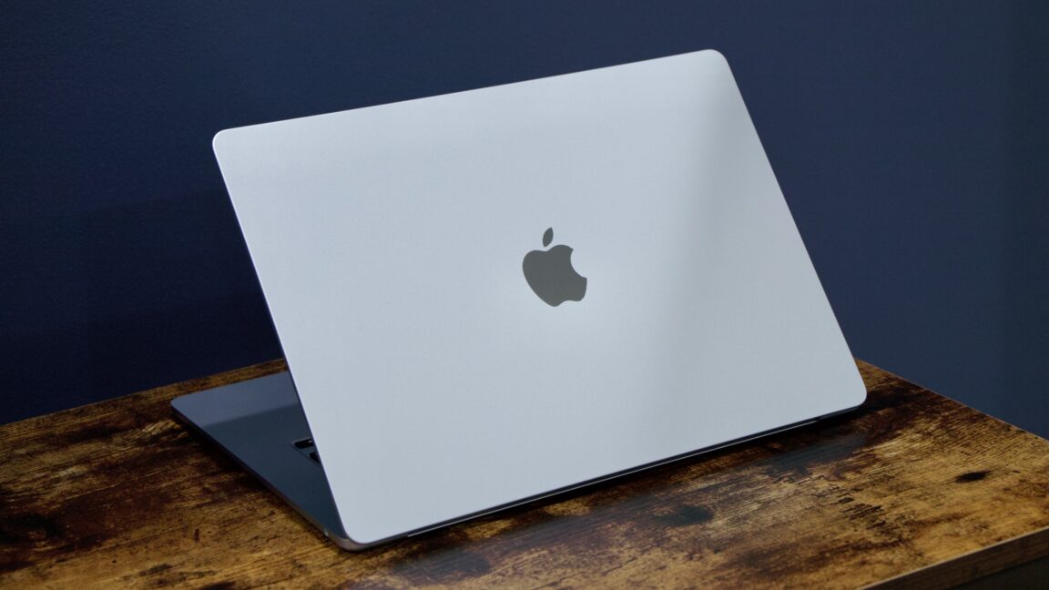 photo of Apple M4 MacBook Air review: I have no notes image