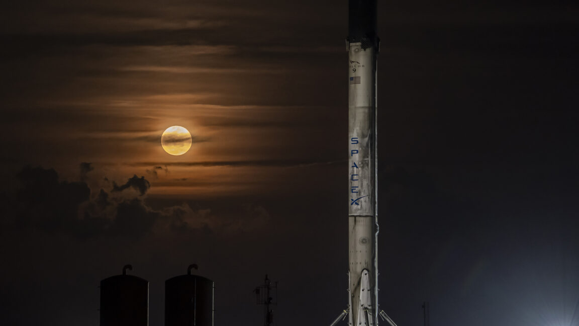 Rocket Report: Falcon 9 may smash reuse record; Relativity roving to Texas?