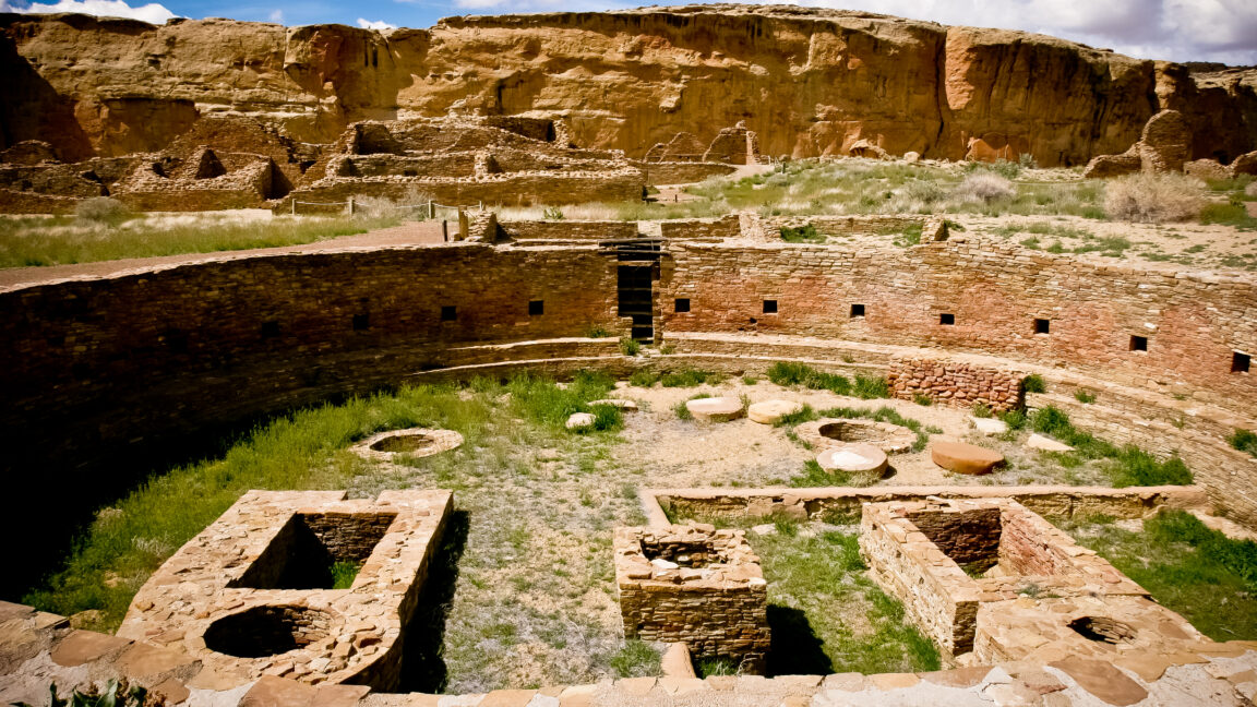 DNA links modern pueblo dwellers to Chaco Canyon people