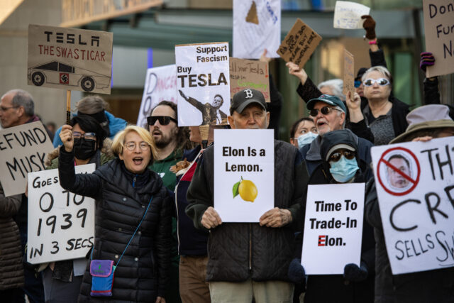 Tesla’s death is “not close” says Musk, as operating margin drops to 2%