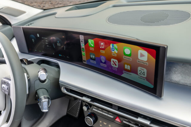 Hyundai Ioniq 9 infotainment screen