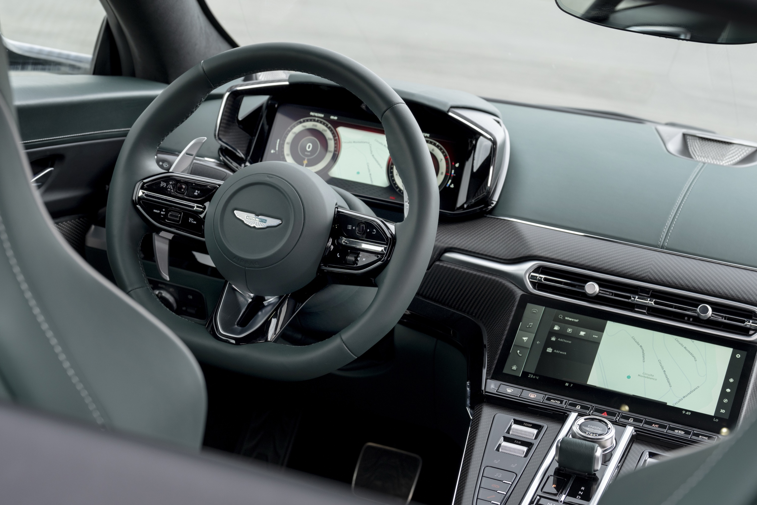 Aston Martin Vantage interior