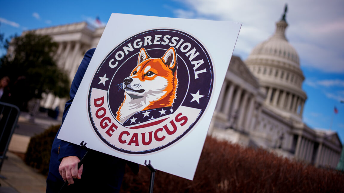 A DOGE recruiter is staffing a project to deploy AI agents across the US government