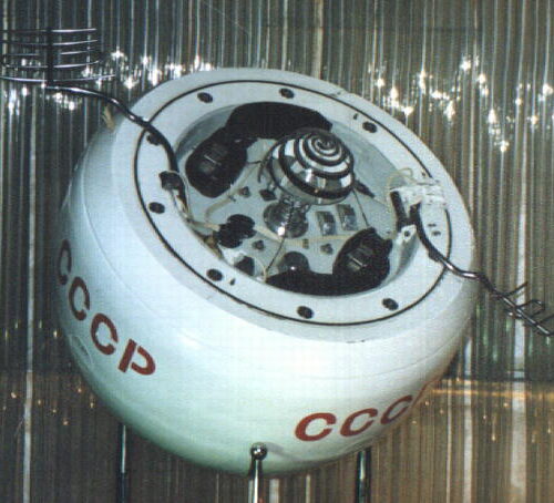 A Soviet-era spacecraft built to land on Venus is falling to Earth instead