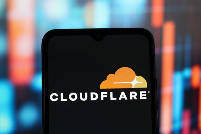 Pay up or stop scraping: Cloudflare program charges bots for each crawl