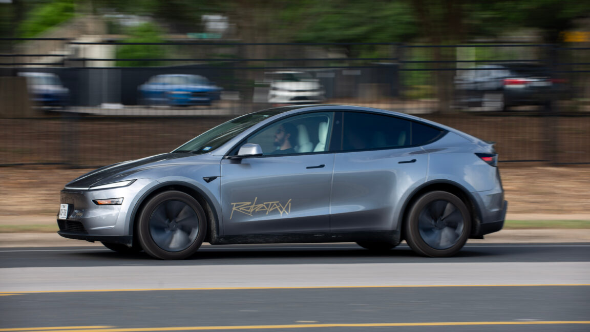Tesla launches robotaxi service in Austin