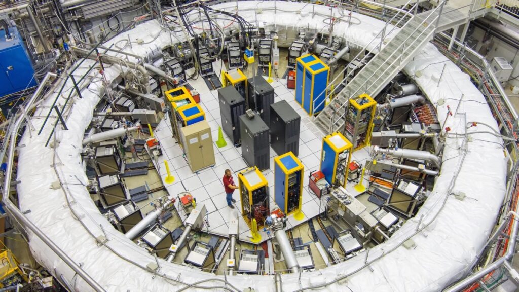 overhead view of the Muon g-2 experiment at Fermilab