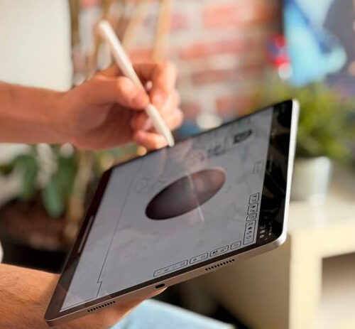 Blender developers begin work on full-fledged mobile version