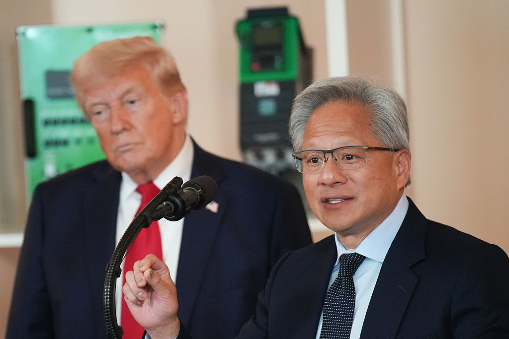 特朗普与黄仁勋