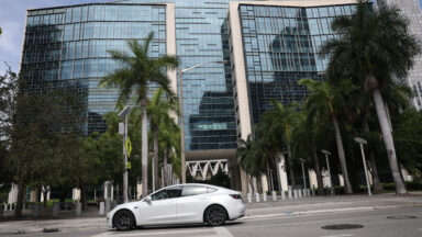 Federal Court Examines Tesla's Autopilot Safety Amid Fatal Crash Cases