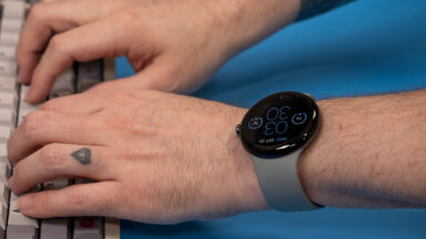 Pixel Watch typing