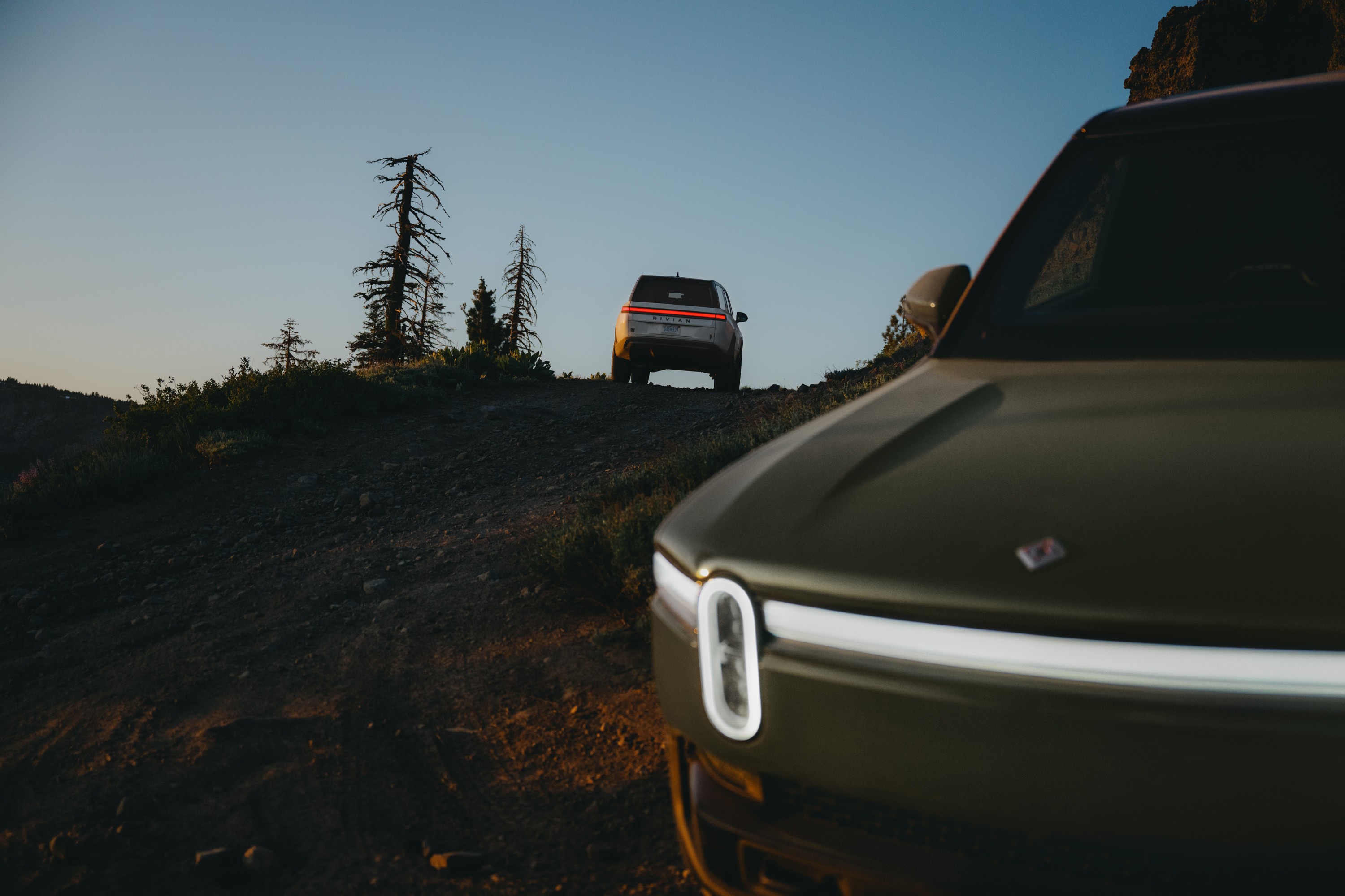 Rivian’s new Quad-Motor R1T and R1S beat the contest in any stipulations
