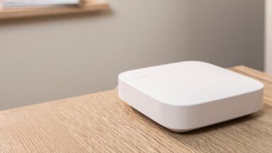 Futurehome's Smarthub II smart home hub.