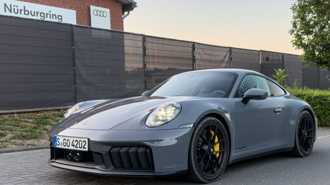 Porsche’s best daily driver 911? The 2025 Carrera GTS T-Hybrid review.