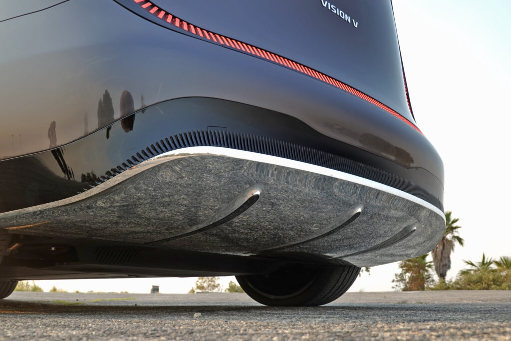 mercedes van underbody